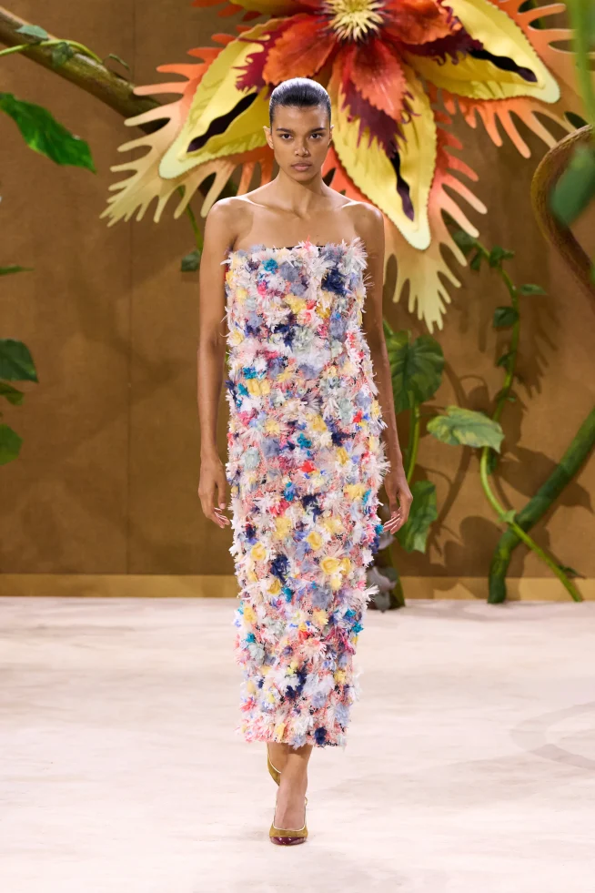 Chanel Outono/Inverno 2026-2027: Alta Costura 00031 chanel fall 2026 couture credit gorunway 654x981