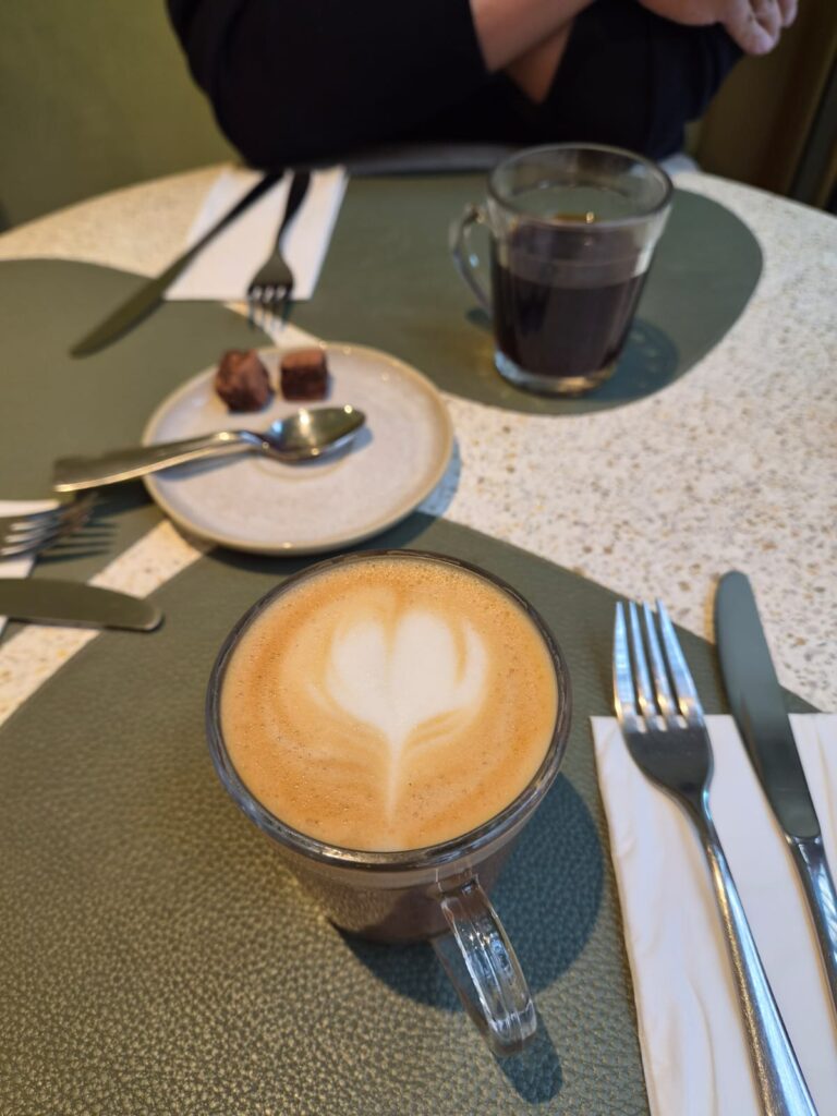 Café no Canelle Healthy & Co whatsapp image 2026 07 21 at 19.49.06
