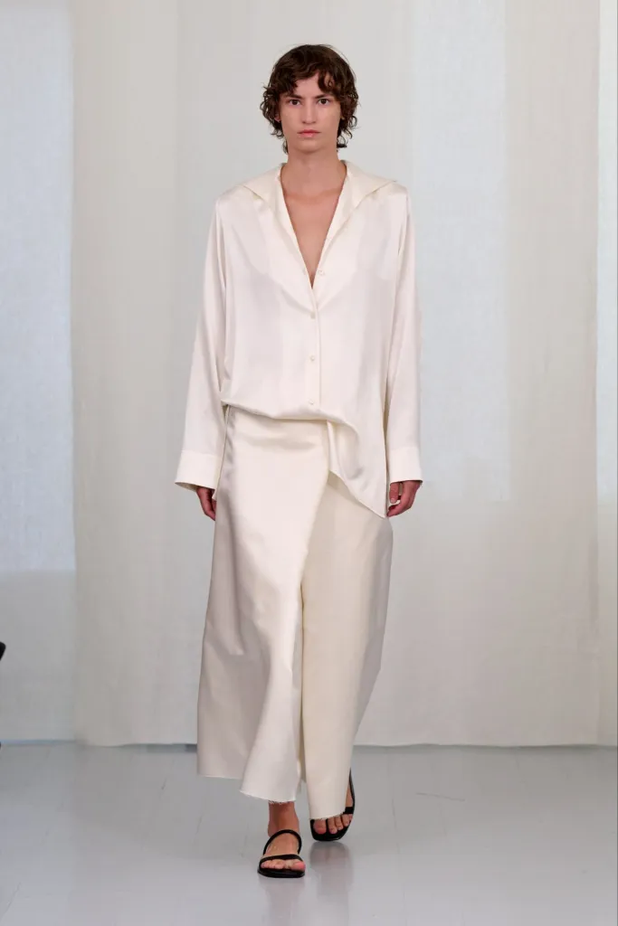 Copenhagen Fashion Week SS27: Minimalismo wp 17858347429805506692099224218676 683x1024